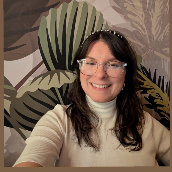 Meet your Posher, Samantha - Picture 3 of 3